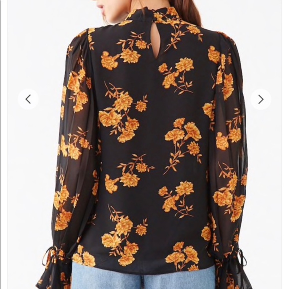 F21 Floral Print Tie- Neck Blouse Top - Picture 3 of 8